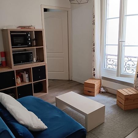 Appartement En Plein Coeur Du 10Eme Et Proche De Plusieurs Gares Paris Dış mekan fotoğraf