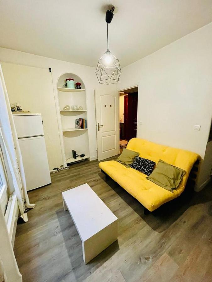 Appartement En Plein Coeur Du 10Eme Et Proche De Plusieurs Gares Paris Dış mekan fotoğraf