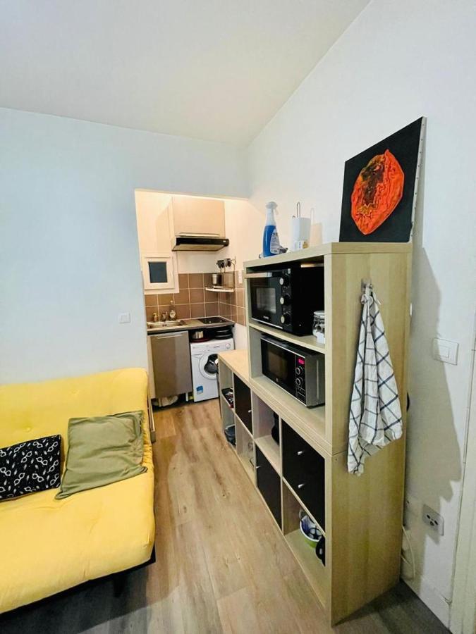 Appartement En Plein Coeur Du 10Eme Et Proche De Plusieurs Gares Paris Dış mekan fotoğraf